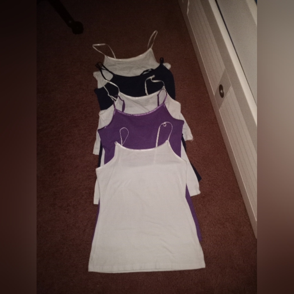 Bundle of 5 wet seal Medium tank tops